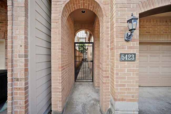 5423 Lacy St in Houston, TX - Building Photo - Building Photo