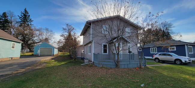 property at 2228 Selmser Ave