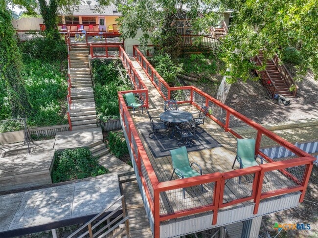 property at 1015 Reiley Rd