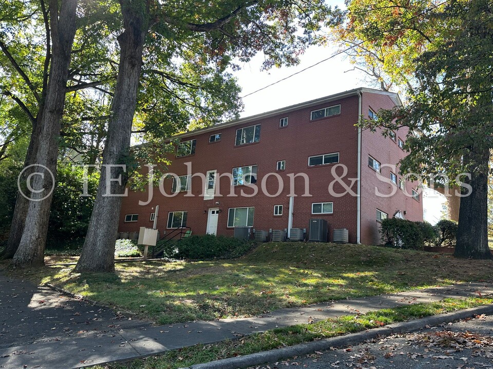 Penburn Apartments in Winston-Salem, NC - Building Photo