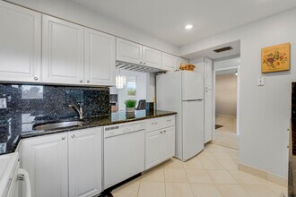 6461 NW 2nd Ave in Boca Raton, FL - Building Photo - Building Photo