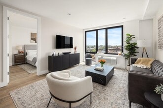 250 Broadway in Bayonne, NJ - Building Photo - Building Photo