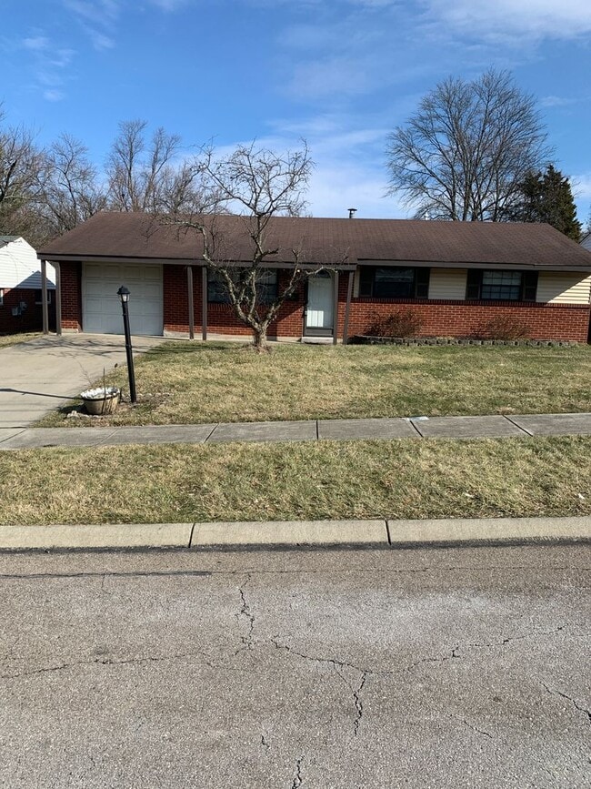 property at 256 Kinsman Ct