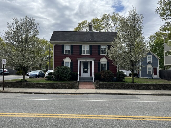 834 Main St, Unit 834 Main Street