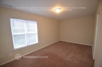 2012 Ashley Rd in Charlotte, NC - Building Photo - Building Photo