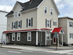 Village on Second Street in Manchester, NH - Building Photo - Building Photo