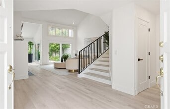 15 Alejo in Irvine, CA - Building Photo - Building Photo