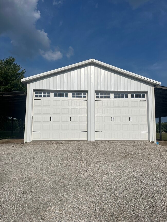2095 Putnam Rd SW in Pataskala, OH - Building Photo - Building Photo