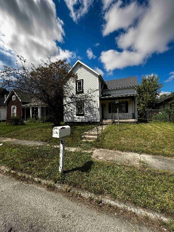 property at 216 E 13th St