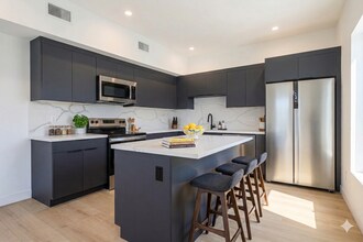 1954 Purdue Ave in Los Angeles, CA - Foto de edificio - Building Photo