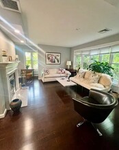 1 Angela Ln in Watertown, MA - Building Photo - Building Photo