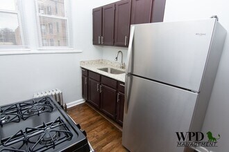 7305 S Stewart Ave, Unit 1A in Chicago, IL - Building Photo - Building Photo