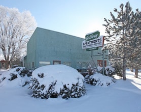 Gateway Apartments in Shoshone, ID - Building Photo - Building Photo