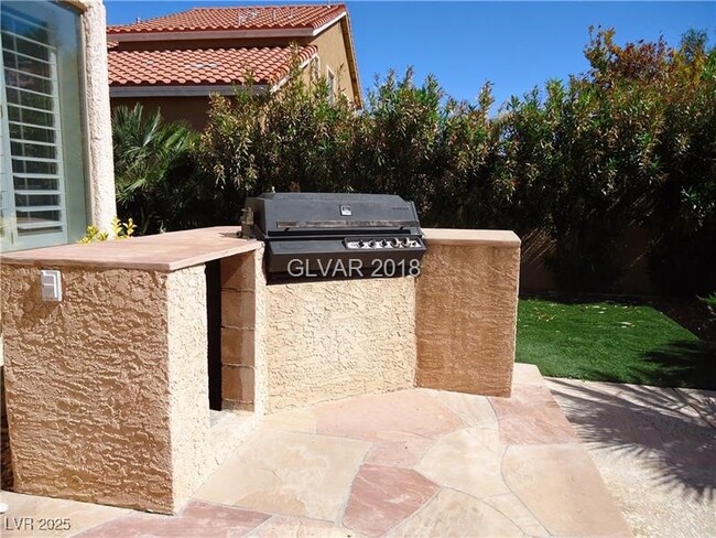 property at 1108 Ventura Hills St