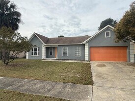 3718 Linsbury St in Orlando, FL - Building Photo
