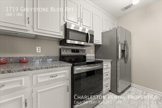 1719 Greystone Blvd in Mount Pleasant, SC - Building Photo - Building Photo