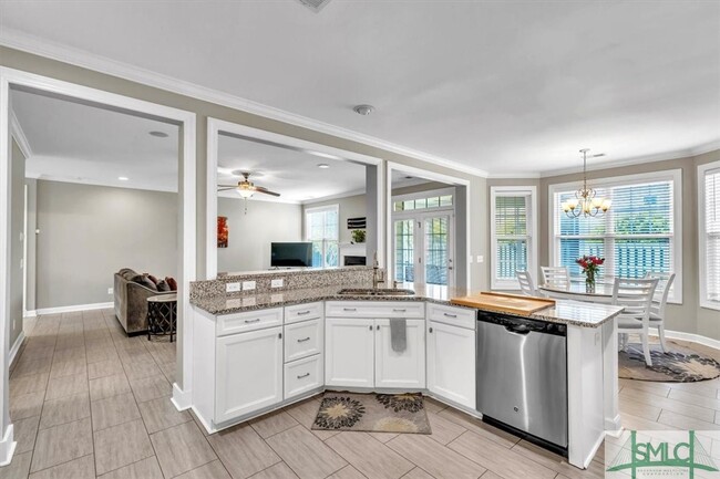 property at 15 Calendon Ct