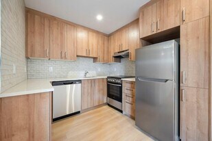 1625 Blvd. De Maisonneuve Ouest in Montréal, QC - Building Photo