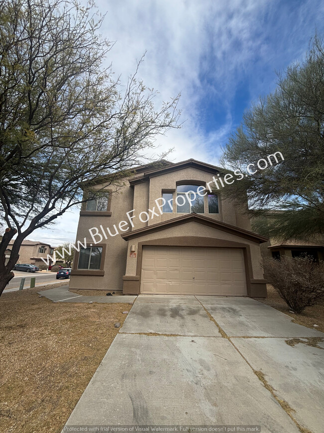 8262 W Zlacket Dr in Tucson, AZ - Building Photo - Building Photo