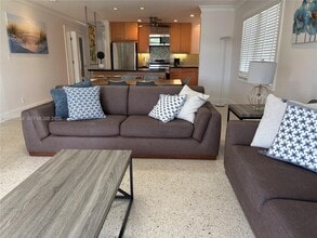 1410 Polk St in Hollywood, FL - Building Photo - Building Photo