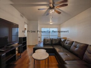 5135 N 10th St in Phoenix, AZ - Foto de edificio - Building Photo