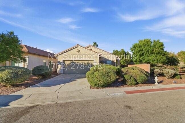 1024 E Malibu Sands Ave in North Las Vegas, NV - Foto de edificio - Building Photo