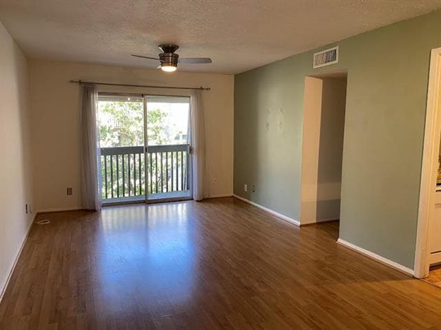 4859 Cedar Springs Rd in Dallas, TX - Foto de edificio - Building Photo