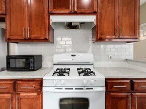 1112 Juniper St in Austin, TX - Building Photo - Building Photo
