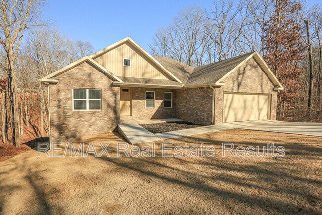 property at 12 Celtic Dr