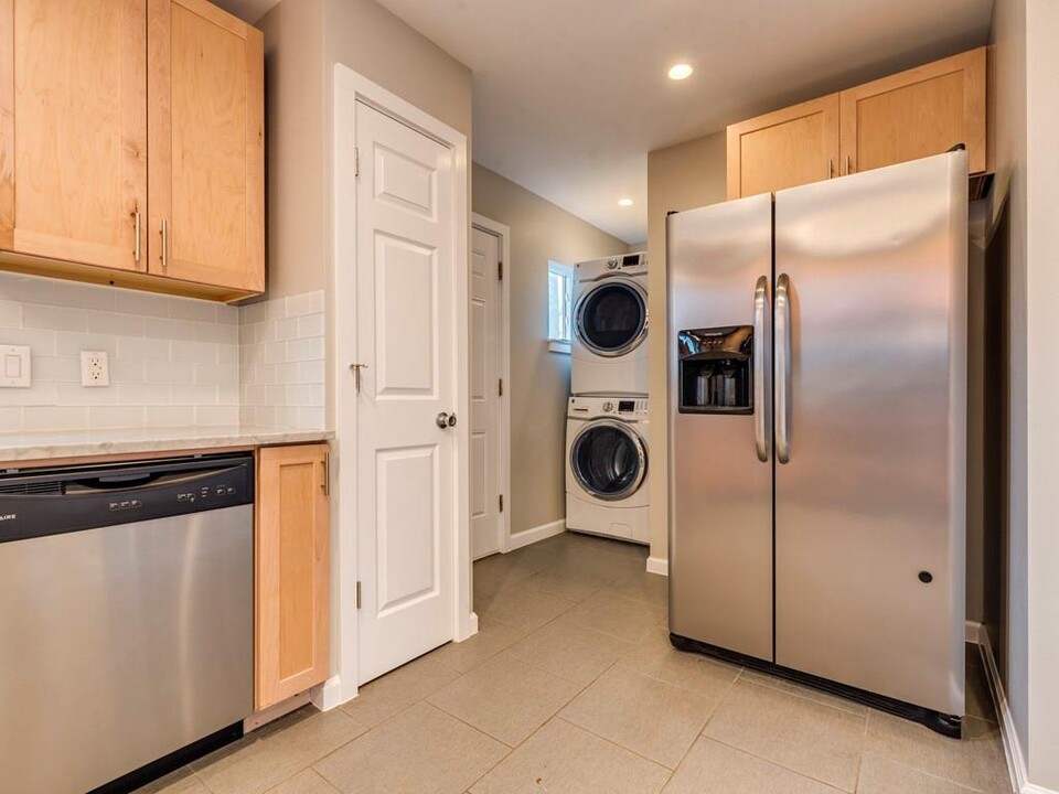 4412 Gillis St in Austin, TX - Building Photo