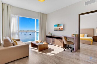 777 N Ocean Dr in Hollywood, FL - Building Photo - Building Photo