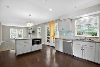 6602 Squireman Ct in Clinton, MD - Building Photo - Building Photo