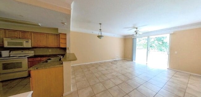2056 Alta Meadows Ln in Delray Beach, FL - Building Photo - Building Photo