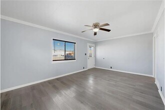 722 W Park Ave in Aurora, IL - Building Photo - Building Photo