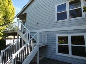 624 S Evans Ave in Port Angeles, WA - Foto de edificio - Building Photo