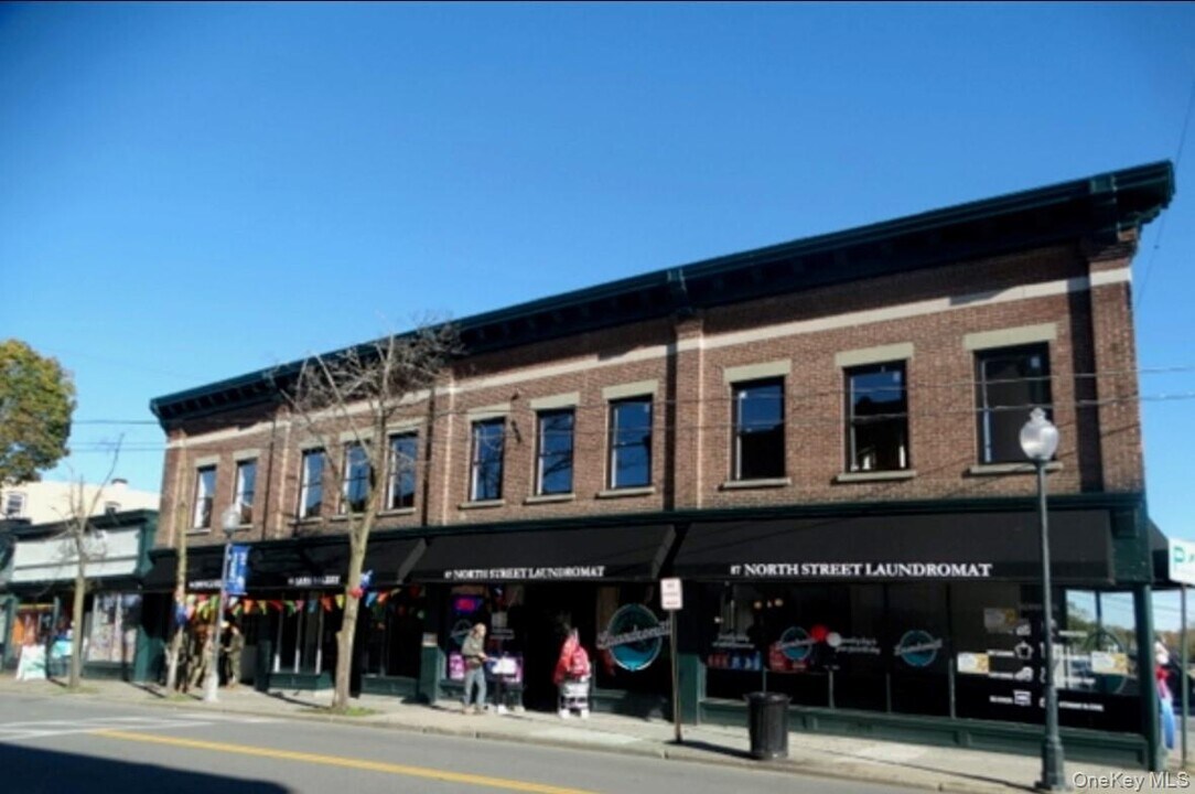 91 North St in Middletown, NY - Foto de edificio