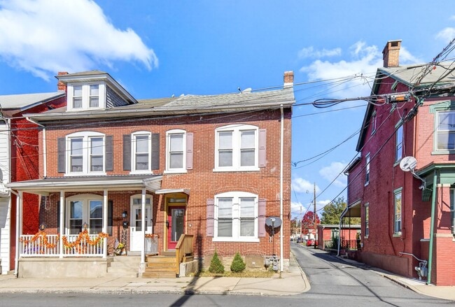 1215 Lehman St in Lebanon, PA - Building Photo - Building Photo