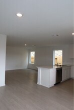 5122 Red Drum Dr in Baytown, TX - Foto de edificio - Building Photo