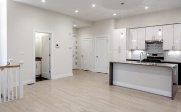 1906 Washington St, Unit 1 in Boston, MA - Building Photo - Building Photo