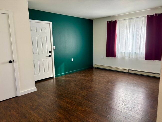 property at 1714 Poplar St