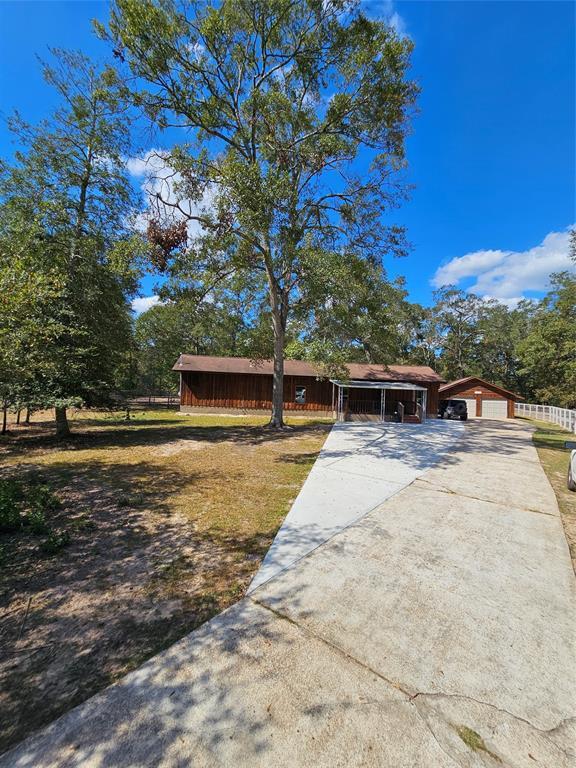 25805 Ipes Rd in Splendora, TX - Building Photo - Building Photo