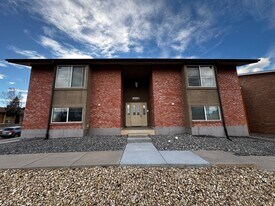 1318 Holland Park Blvd in Colorado Springs, CO - Building Photo