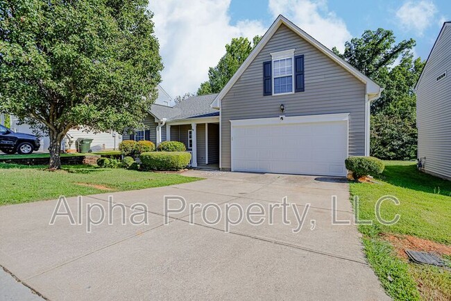 305 Riello Dr in Greer, SC - Building Photo - Building Photo