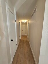 2640 N Gentry Ave in Wichita, KS - Building Photo - Building Photo