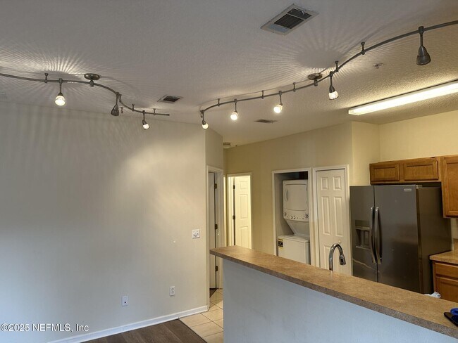 3610 Kirkpatrick Cir in Jacksonville, FL - Foto de edificio - Building Photo