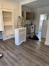 10 N 42nd St in Philadelphia, PA - Building Photo - Building Photo