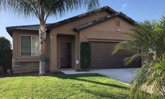 17135 Via Xavier in Moreno Valley, CA - Building Photo