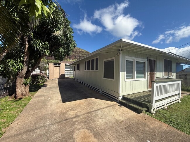 87-118-118 Alapaki St in Waianae, HI - Building Photo - Building Photo