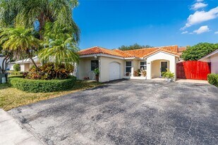 12405 SW 95th Terrace in Miami, FL - Building Photo