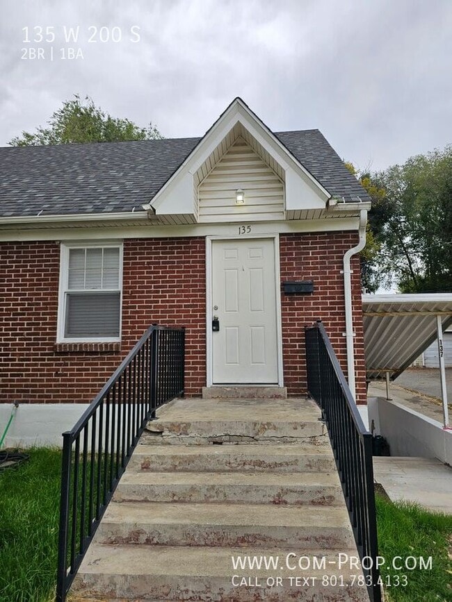 135 W 200 S St in Springville, UT - Building Photo - Building Photo